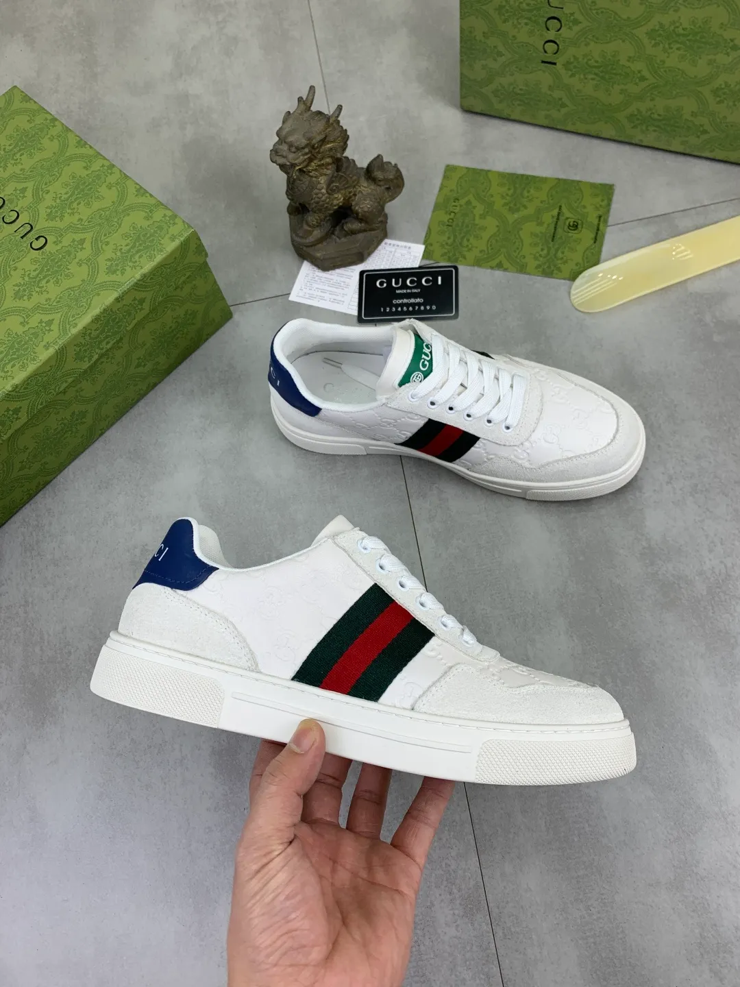 Men's men's shoes 💰P380💰【New model】🆘 The latest model from Gucci official website🎁Classic casual and fashionable men's shoes👟Best model💥The style is simple and elegant, exclusive for trendy men. Unique official website latest brand elements👑Gucci original decoration, fashionable and generous, the fabric is made of original soft calfskin➕Comfortable soft pigskin lining ✅The official website specifies wear-resistant rubber outsole_full of elasticity, classic model taken in real life🎬Color: 2️⃣colors available😍Number: 38-44
